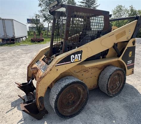 252 caterpillar skid steer|cat 252 skid steer loader.